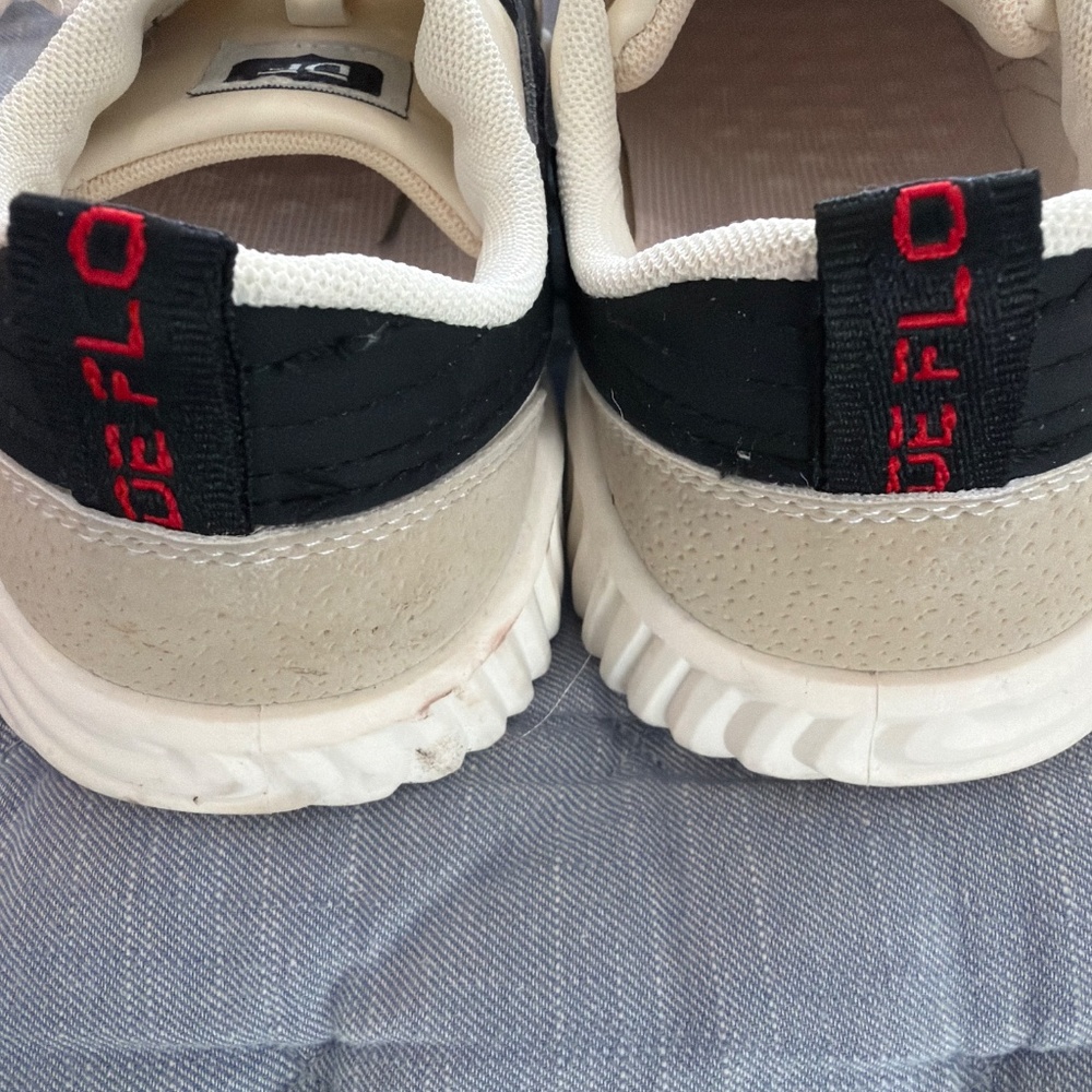 Sneakers (De Florance) - Picture 2 of 6